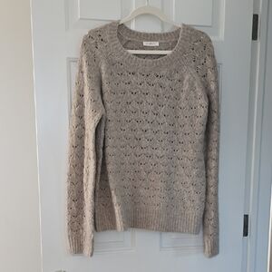 Neuflora: Beige Knit Sweater